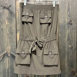 Chesley Utility Mini‎ Dress M Green Strapless Cargo Pockets Outdoors Stretch Y2K